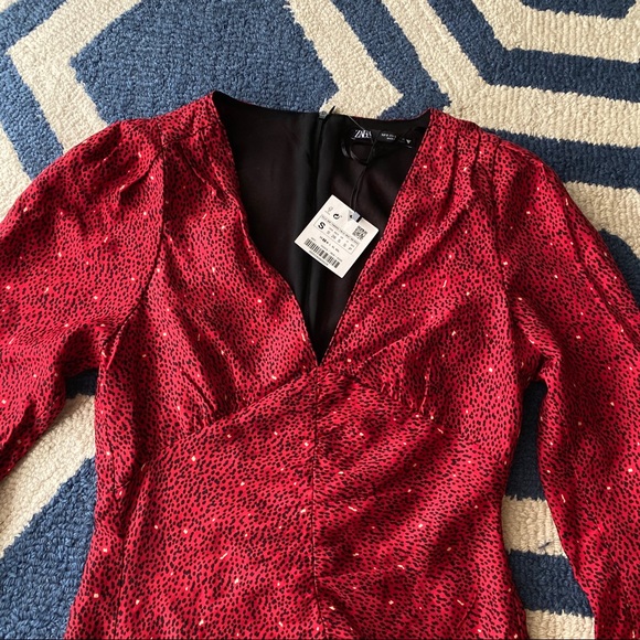 β€οΈ ZARA RED BLACK ANIMAL PRINT LING SLEEVE FIT & FLARE MINI DRESS! - Picture 7 of 11
